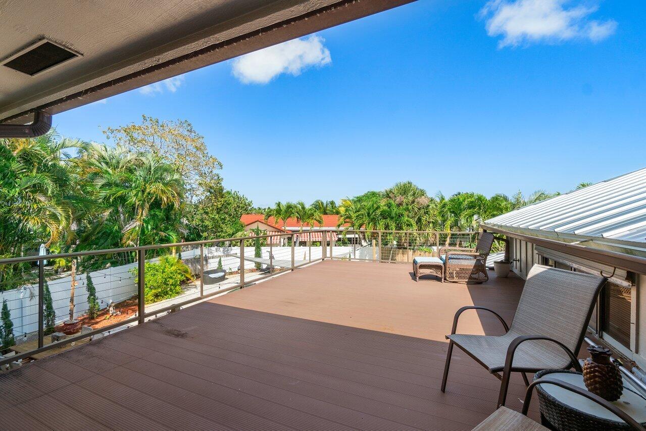 50 Dogwood Ridge Tequesta, FL 33469 - Photo 11 of 45 031-50DogwoodRidge-Jupiter-FL-33469-SMAL