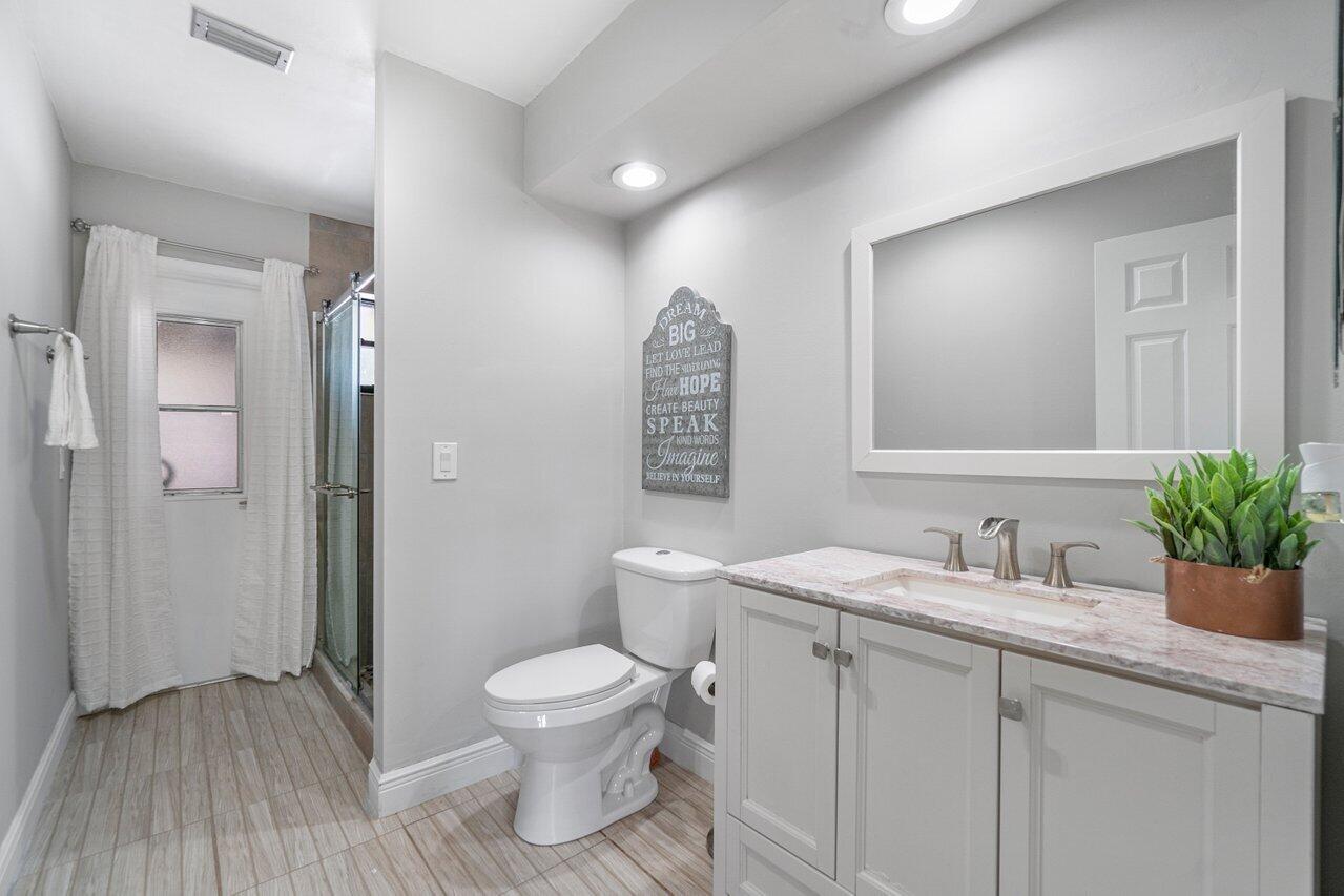 50 Dogwood Ridge Tequesta, FL 33469 - Photo 30 of 45 016-50DogwoodRidge-Jupiter-FL-33469-SMAL