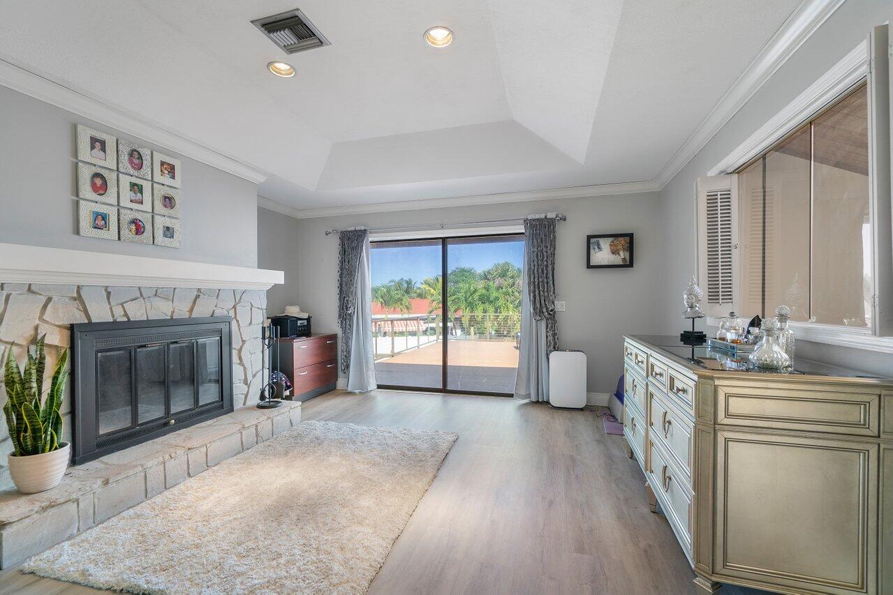 50 Dogwood Ridge Tequesta, FL 33469 - Photo 10 of 45 030-50DogwoodRidge-Jupiter-FL-33469-SMAL