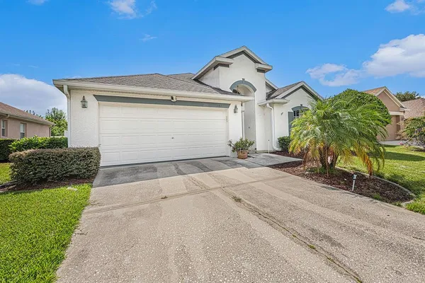 $3,000 | 2902 Billingham Drive, Land O' Lakes, FL 34639