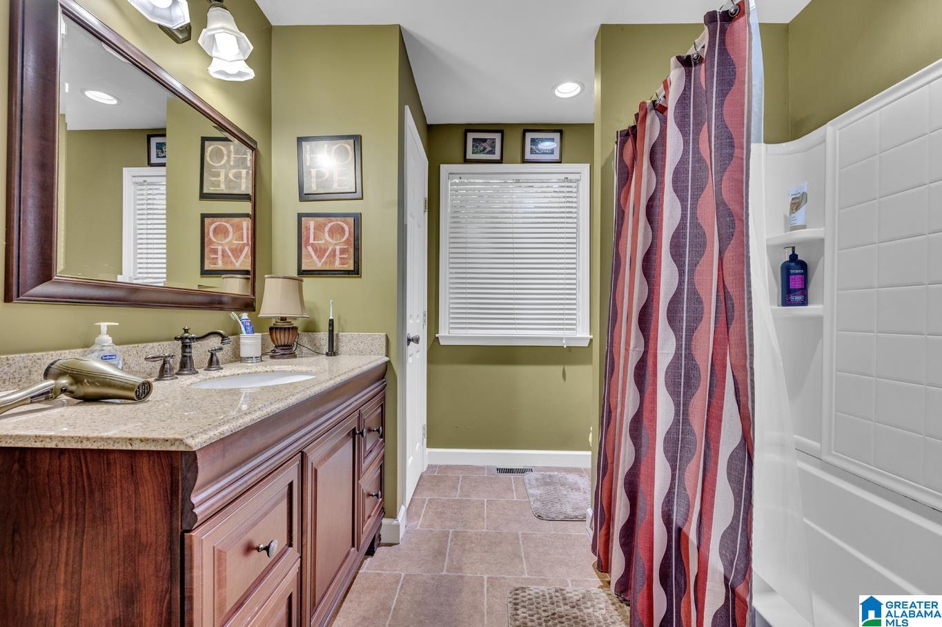 2555 Shady Grove Road Adamsville, AL 35005 - Photo 10 of 30