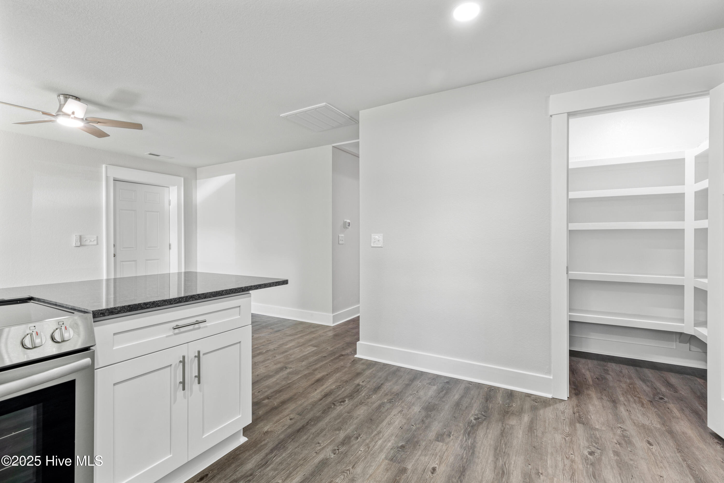 147 Richard Shaw Road Moyock, NC 27958 - Photo 11 of 27 015_0l7a7832_148