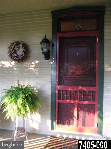 15 Longstown Road York, PA 17402 - Photo 5 of 25 Gallery Image 5
