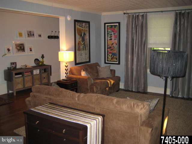 15 Longstown Road York, PA 17402 - Photo 9 of 25 Gallery Image 9