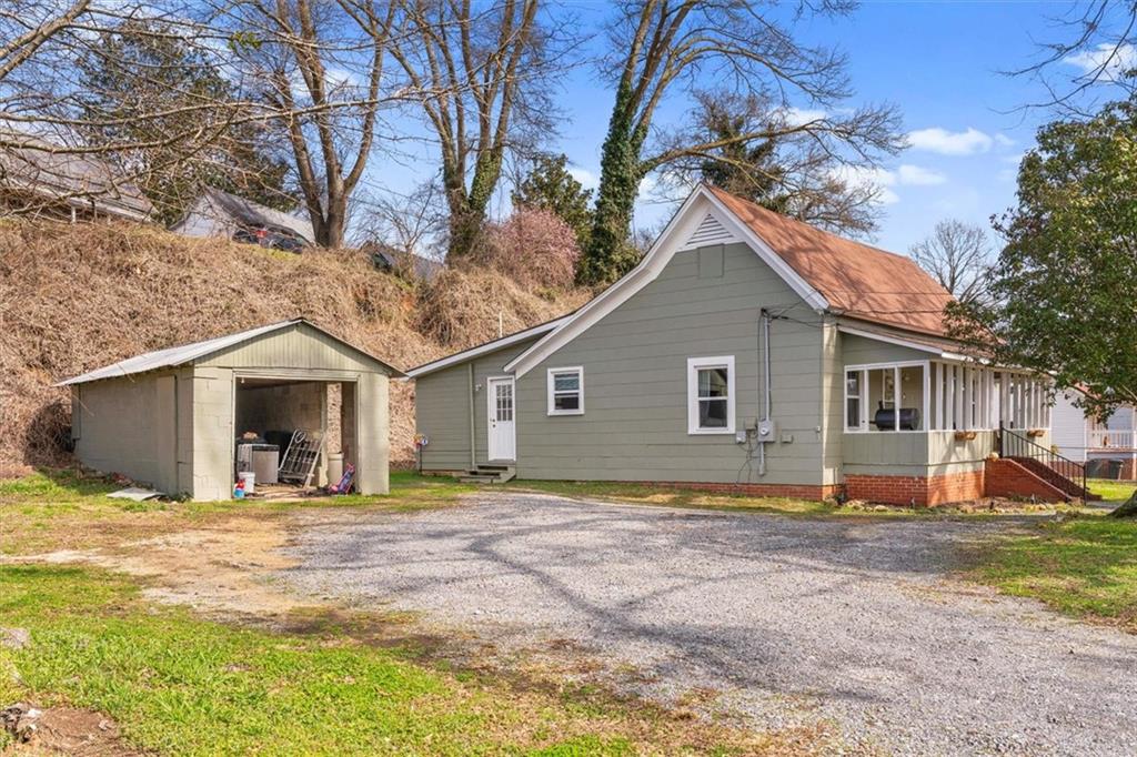 51 1st Street Trion, GA 30753 - Photo 3 of 36