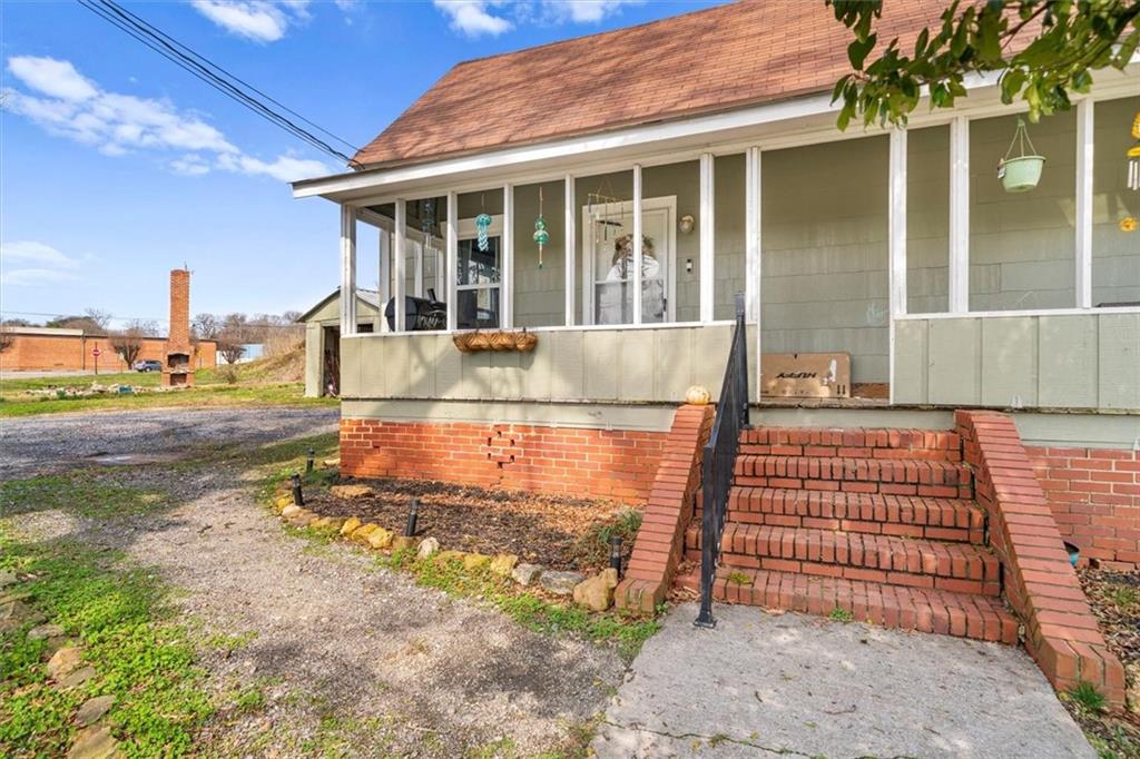 51 1st Street Trion, GA 30753 - Photo 7 of 36