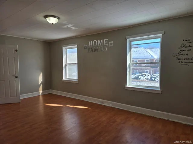 $2,200 | 135 Fullerton Avenue, Unit 3, Newburgh, NY 12550