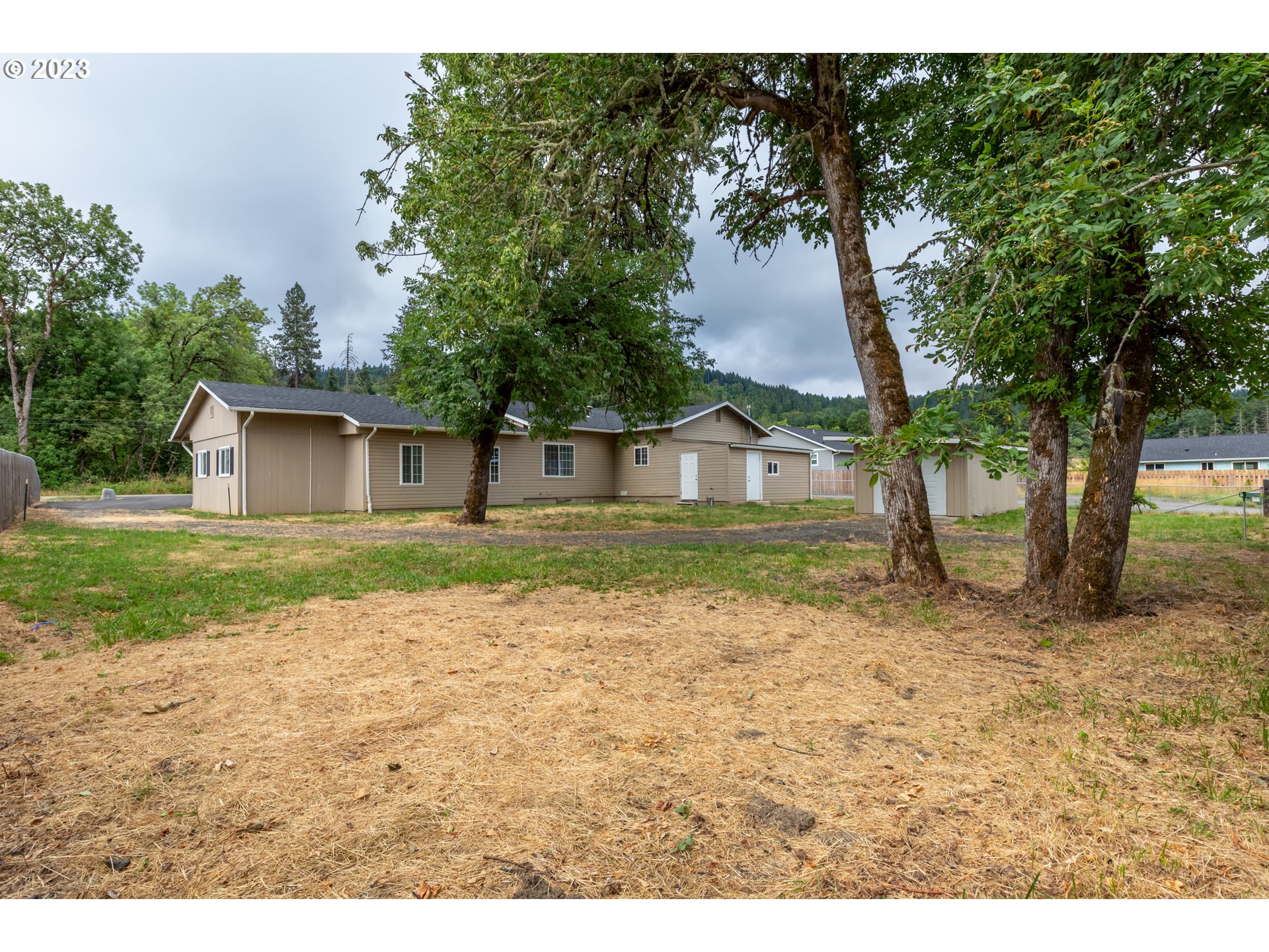 1933 Southwest Duke Road Sutherlin, OR 97479 - Photo 8 of 43 Gallery Image 8