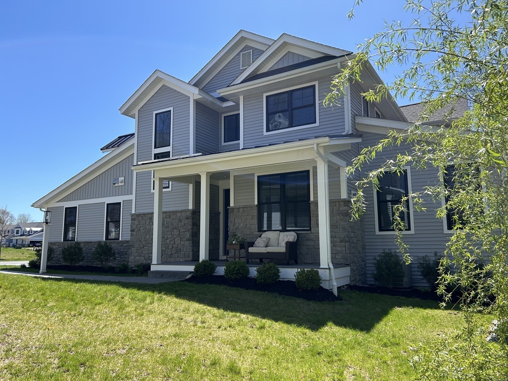 47 Rowell Lane, Unit 47 Middleton, MA 01949 - Photo 1 of 42 Gallery Image 1