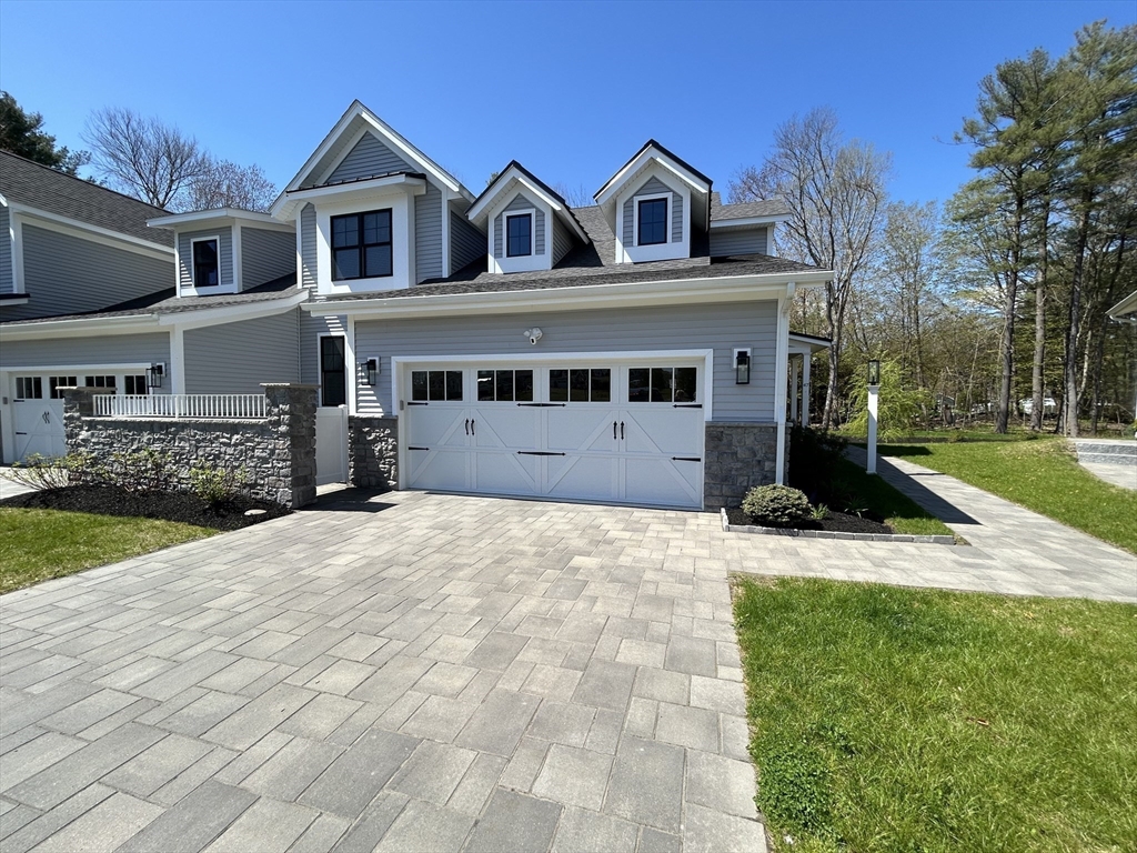 47 Rowell Lane, Unit 47 Middleton, MA 01949 - Photo 2 of 42 Gallery Image 2