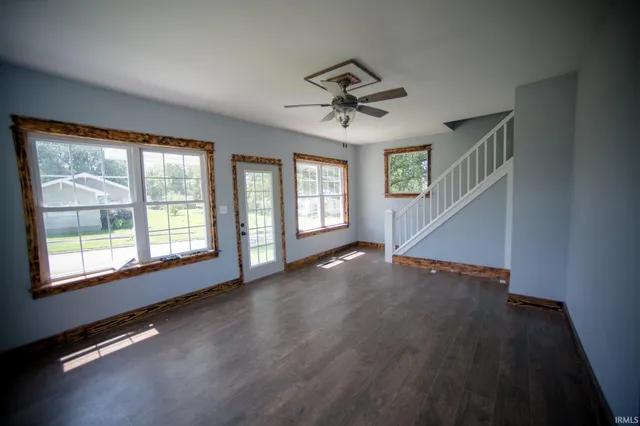 $214,900 | 504 West 6th Street, Bicknell, IN 47512