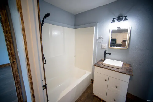 $214,900 | 504 West 6th Street, Bicknell, IN 47512