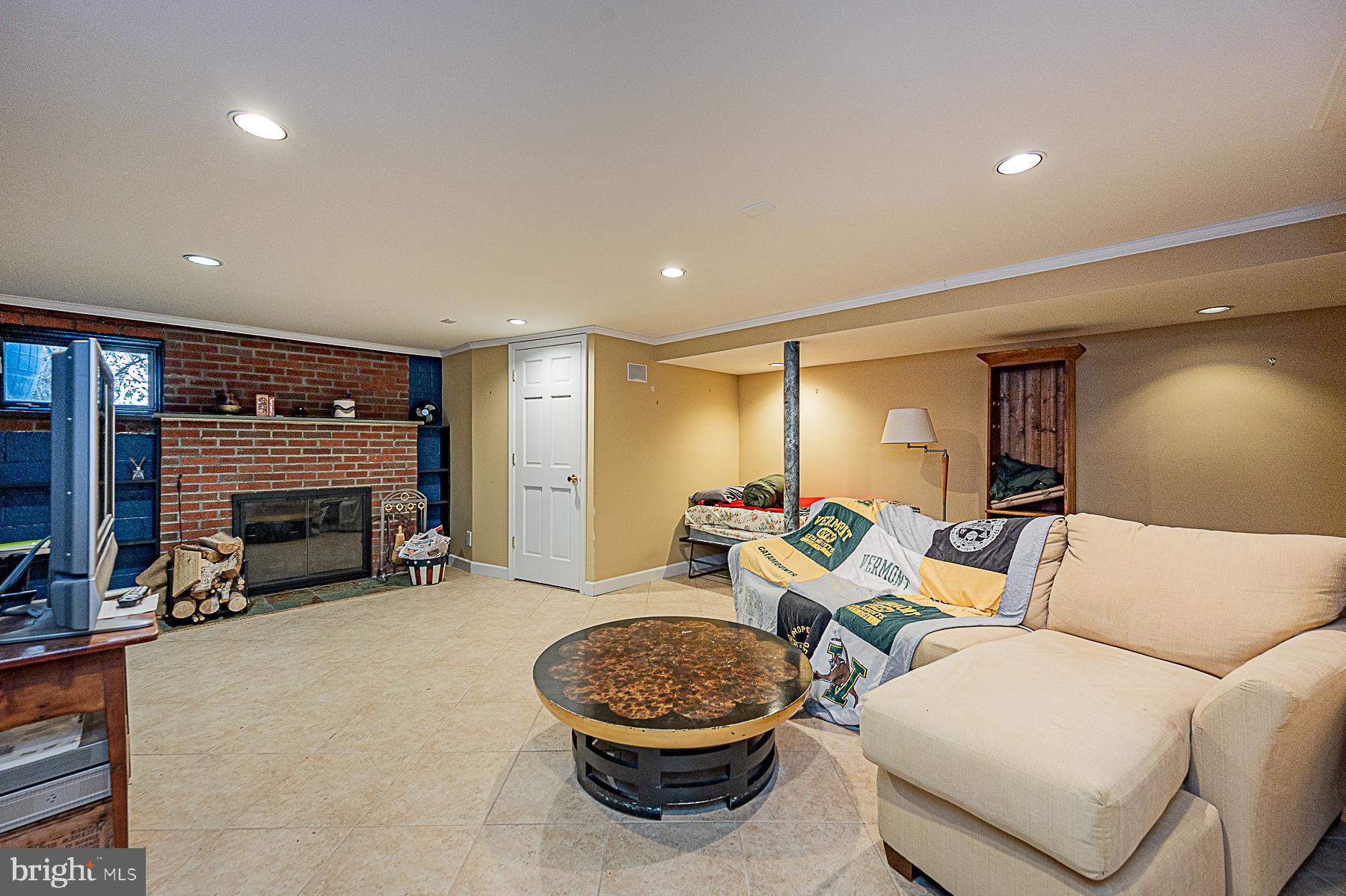 206 Patuxent Road Laurel, MD 20707 - Photo 26 of 33 Gallery Image 26