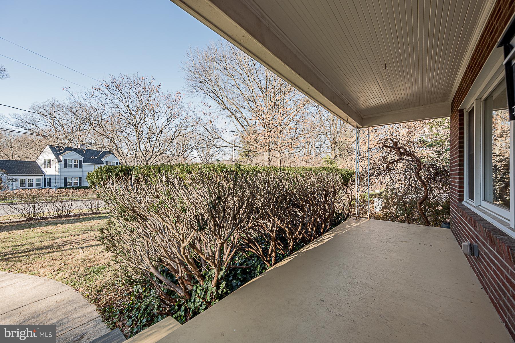 206 Patuxent Road Laurel, MD 20707 - Photo 4 of 33 Gallery Image 4