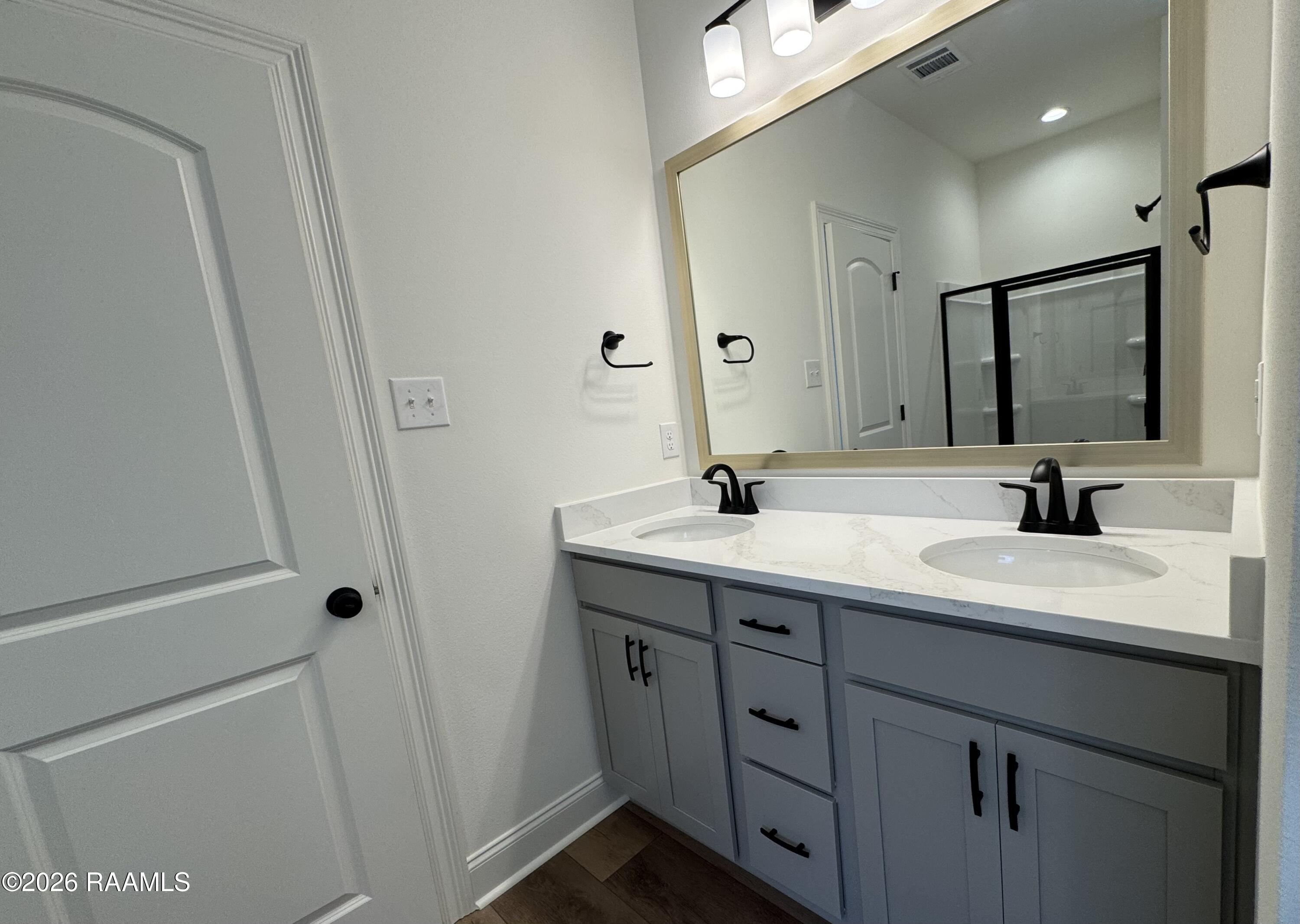 116 Star Lane Broussard, LA 70518 - Photo 5 of 7 PRIMARY BATH