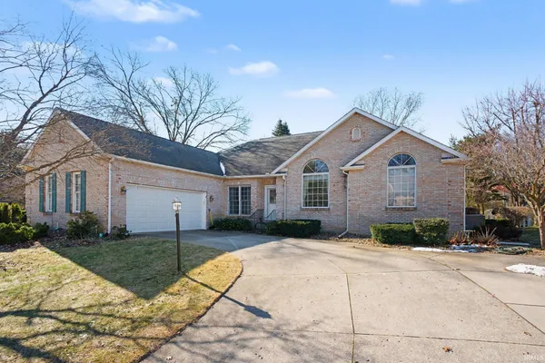 $419,900 | 17558 Fox Valley Court, Granger, IN 46530