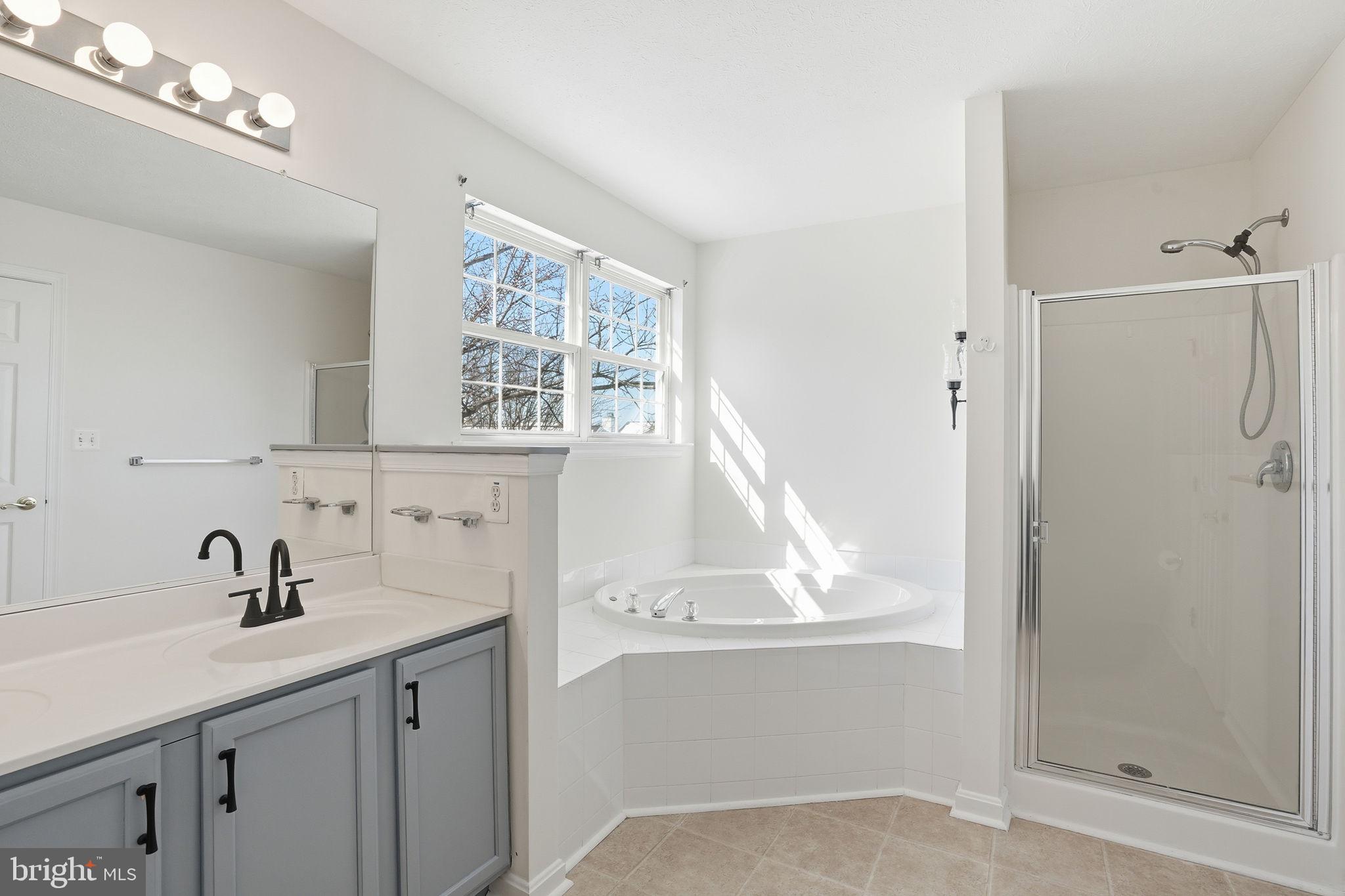 6 Reef Court Baltimore, MD 21219 - Photo 22 of 36