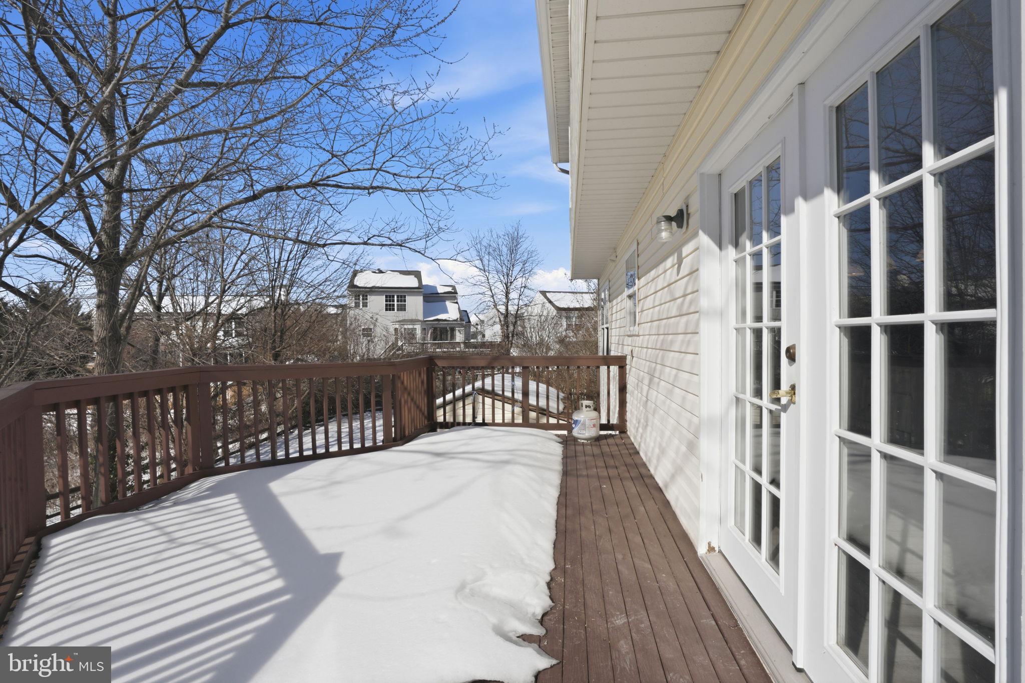 6 Reef Court Baltimore, MD 21219 - Photo 33 of 36