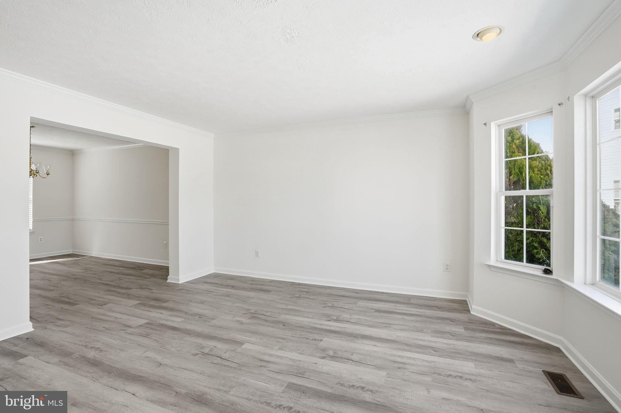 6 Reef Court Baltimore, MD 21219 - Photo 6 of 36