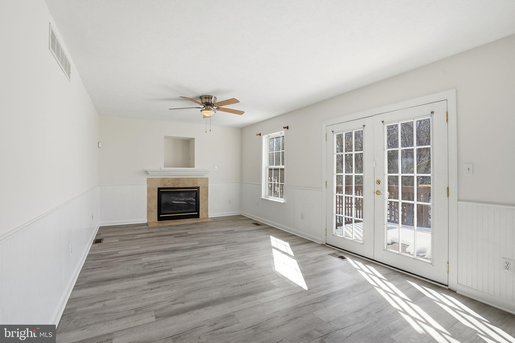 6 Reef Court Baltimore, MD 21219 - Photo 9 of 36