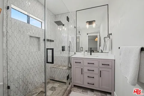 $815,000 | 1135 West 81st Place, Los Angeles, CA 90044