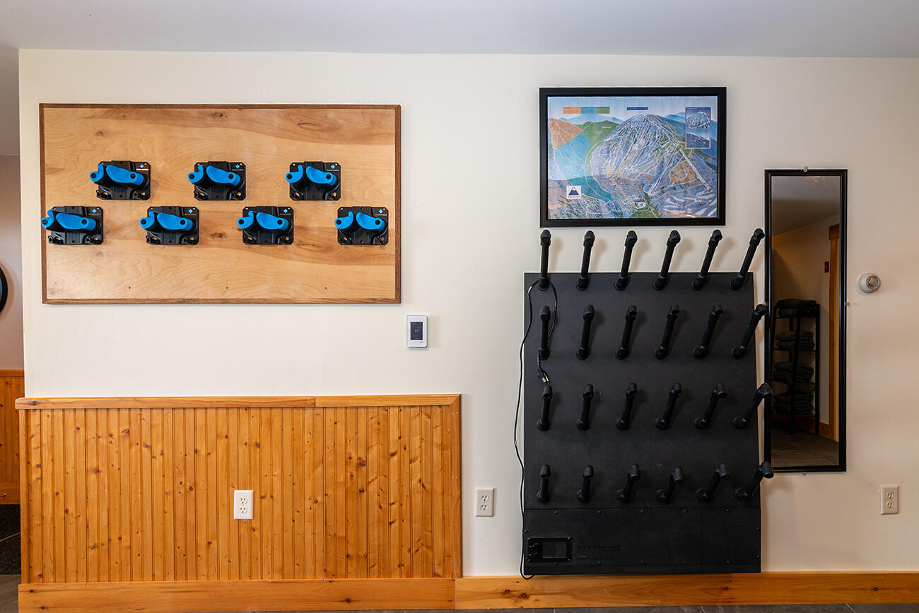7022 Hardwood Ridge Road, Unit 7022 Kingfield, ME 04947 - Photo 14 of 31 Ski Rack & Boot Dryer