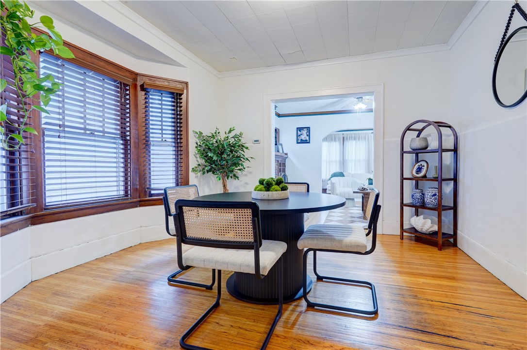 25 Lockwood Street Rochester, NY 14609 - Photo 14 of 43 Lower unit dining room