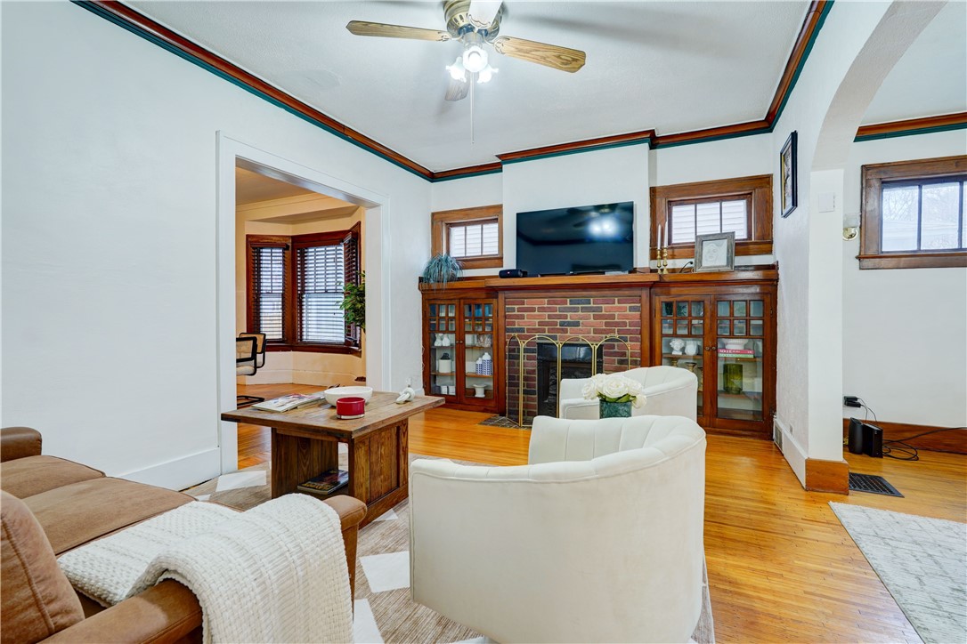 25 Lockwood Street Rochester, NY 14609 - Photo 21 of 43 Lower unit living room