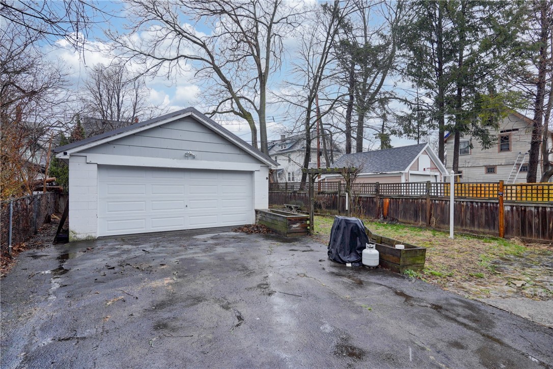 25 Lockwood Street Rochester, NY 14609 - Photo 40 of 43