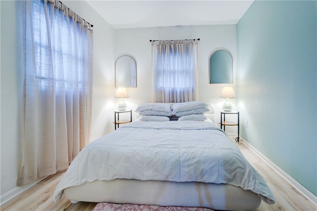 25 Lockwood Street Rochester, NY 14609 - Photo 7 of 43 Lower unit bedroom