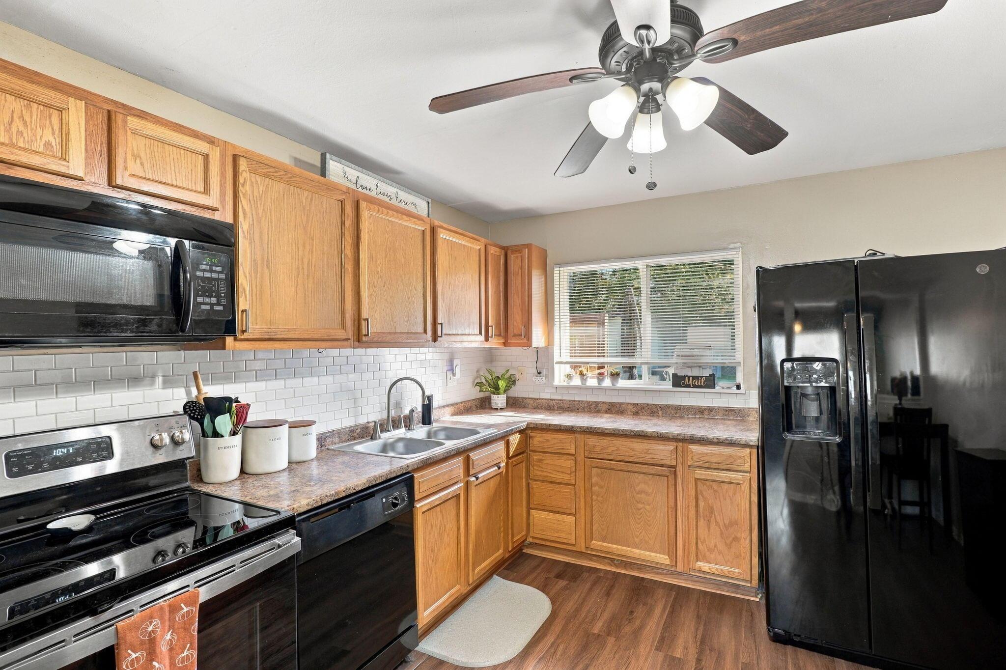 1162 Striebel Road Columbus, OH 43227 - Photo 9 of 33 9-web-or-mls-1162-striebel-rd