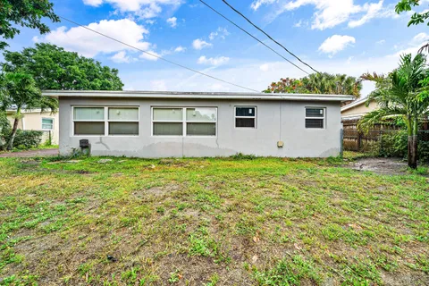 $429,000 | 11674 Balsam Drive, Royal Palm Beach, FL 33411