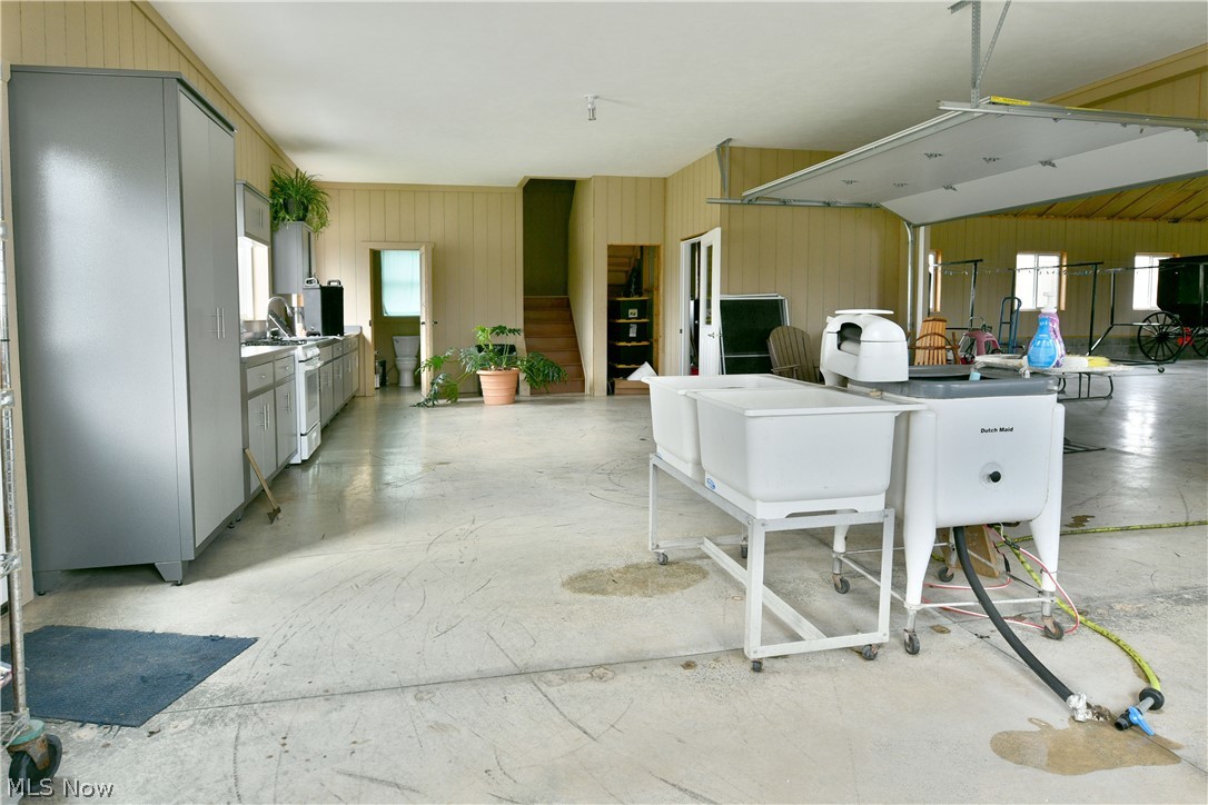 4429 Ireland Road Rome, OH 44085 - Photo 39 of 50 In workshop