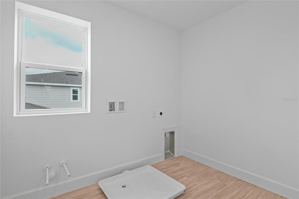 1026 Cloud Rdg Court Mount Dora, FL 32757 - Photo 17 of 20 a view of an empty room