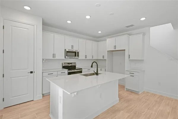 $522,170 | 1026 Cloud Rdg Court, Mount Dora, FL 32757