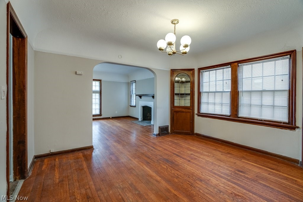 3709 Gridley Road Shaker Heights, OH 44122 - Photo 11 of 21 Gallery Image 11
