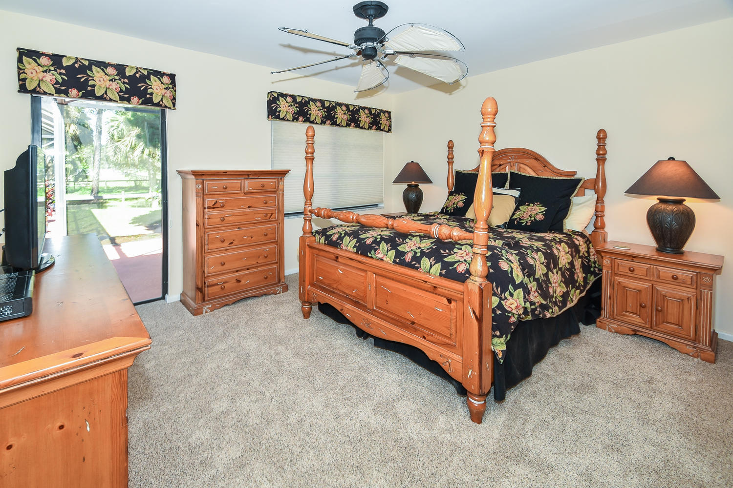 17415 Thunder Road Jupiter, FL 33478 - Photo 18 of 44 17415 Thunder Rd Jupiter FL-large-030-11