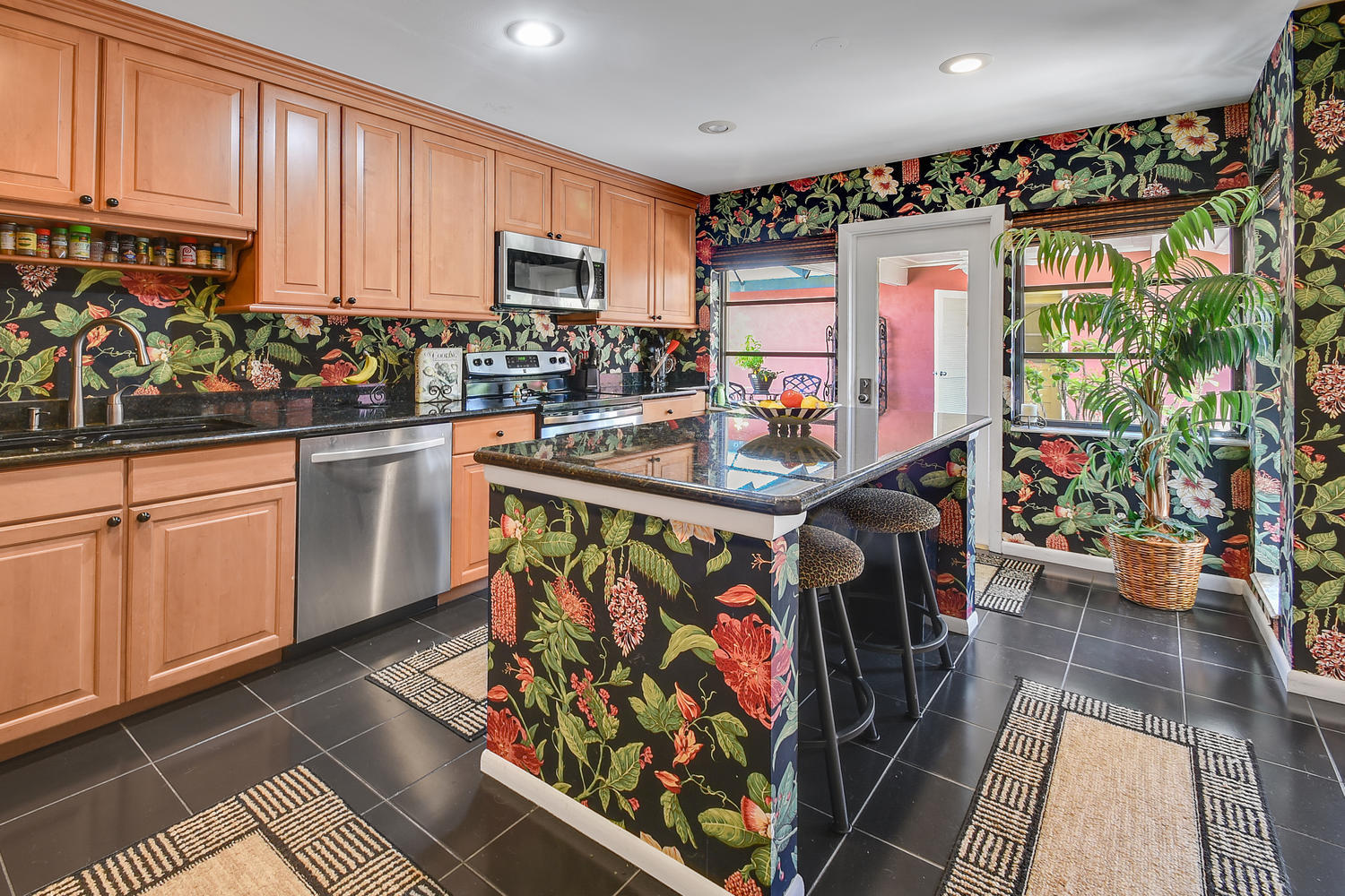 17415 Thunder Road Jupiter, FL 33478 - Photo 9 of 44 17415 Thunder Rd Jupiter FL-large-010-57