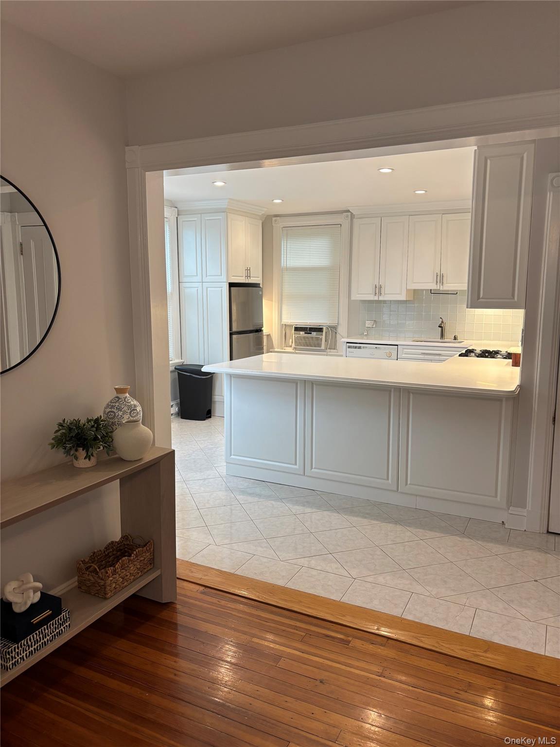 43 West Neck Road, Unit 2 Huntington, NY 11743 - Photo 8 of 15 Living Room Overlooking Kitchen