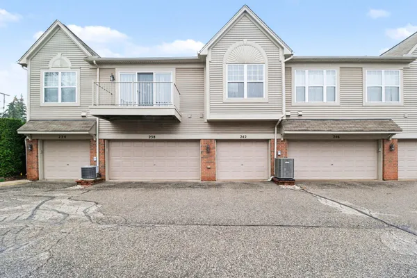 $258,000 | 242 North Wixom Road, Wixom, MI 48393
