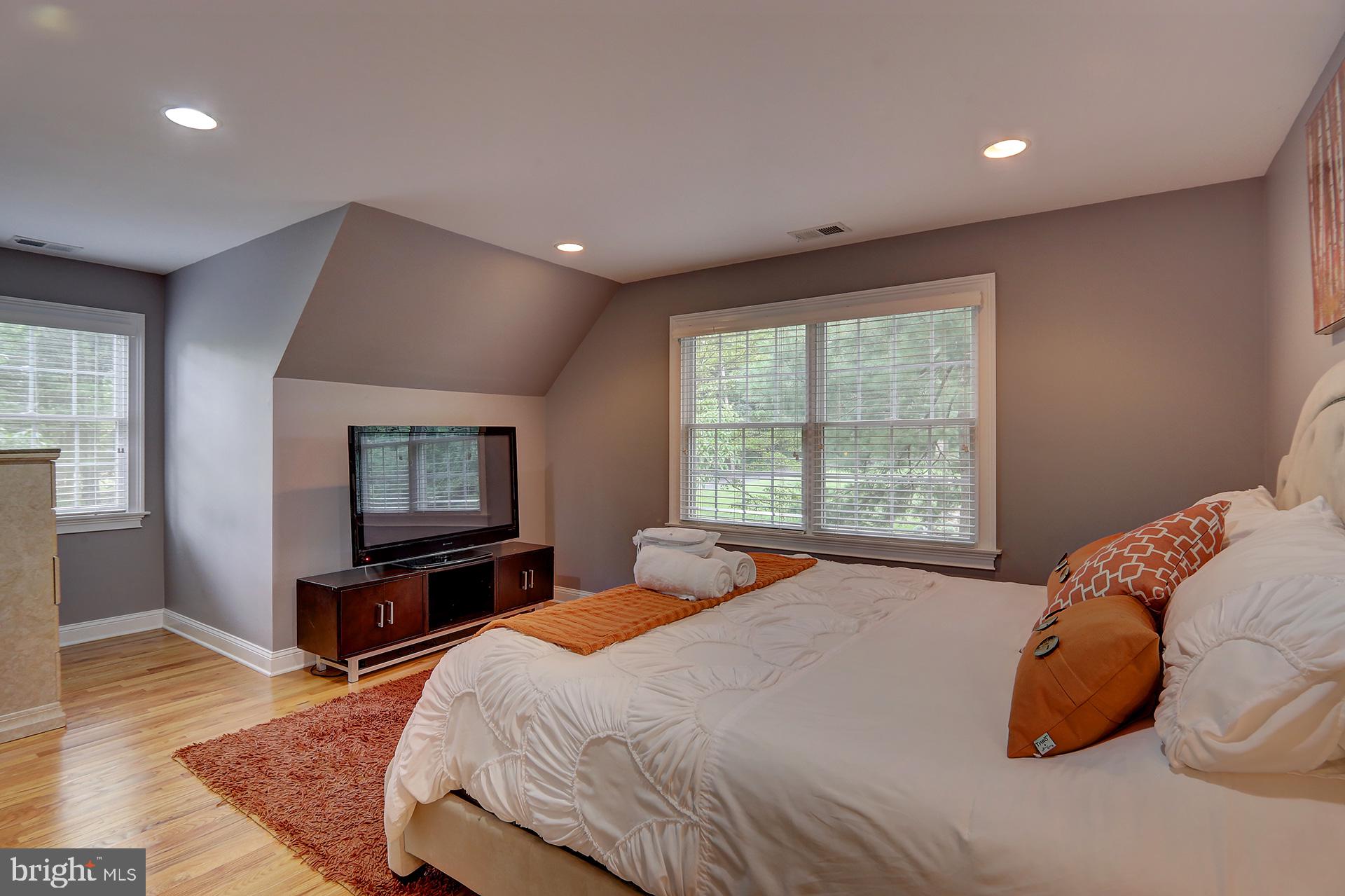 69 North Mill Road Princeton Junction, NJ 08550 - Photo 22 of 44 Gallery Image 22