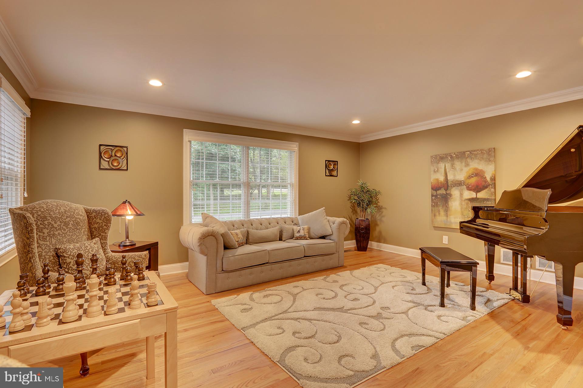 69 North Mill Road Princeton Junction, NJ 08550 - Photo 6 of 44 Living room
