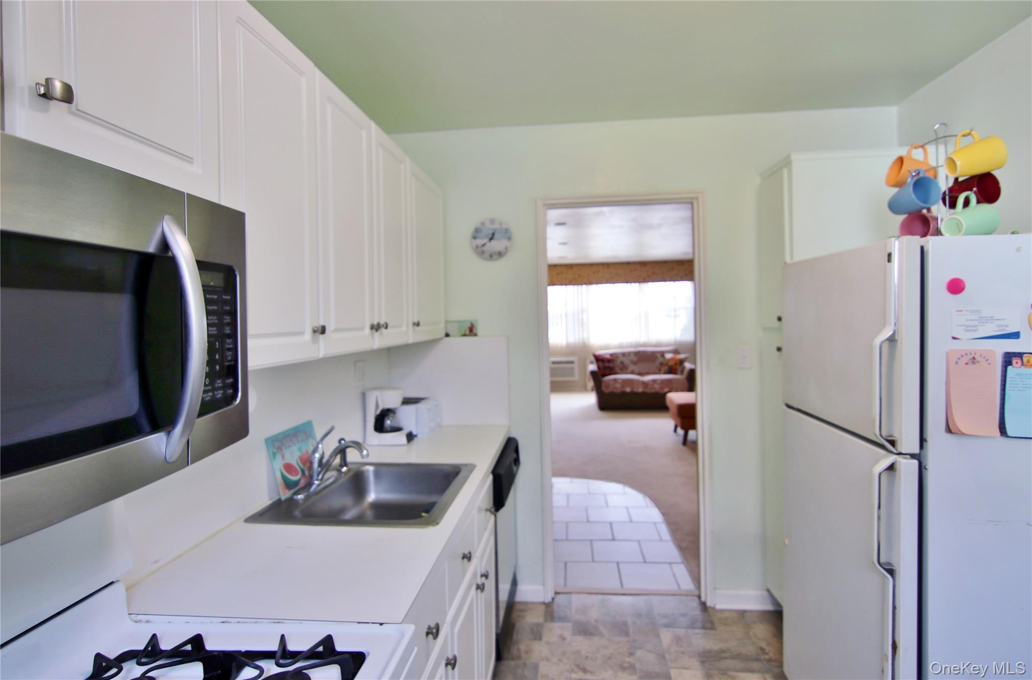 39 Avon Circle, Unit A Rye Brook, NY 10573 - Photo 12 of 27