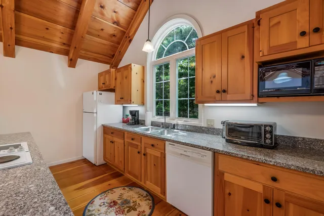 $7,400,000 | 62 Sols Cliff Road, Bar Harbor, ME 04609