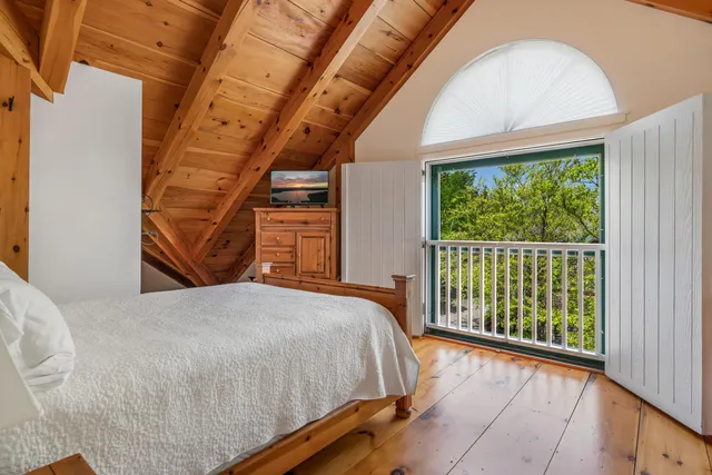 $7,400,000 | 62 Sols Cliff Road, Bar Harbor, ME 04609