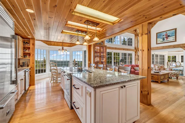 $7,400,000 | 62 Sols Cliff Road, Bar Harbor, ME 04609
