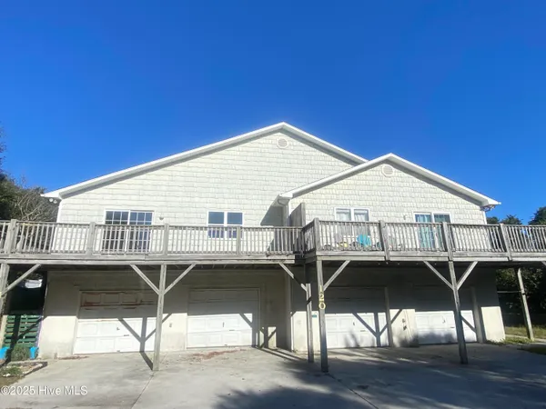 $999,000 | 120 Shore Rush Drive, Emerald Isle, NC 28594