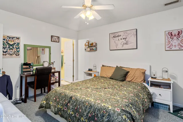 $1,150,000 | 120 Shore Rush Drive, Emerald Isle, NC 28594