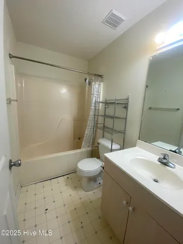 $1,150,000 | 120 Shore Rush Drive, Emerald Isle, NC 28594