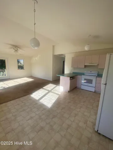 $1,150,000 | 120 Shore Rush Drive, Emerald Isle, NC 28594